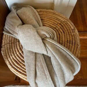 Bloomingdale's cashmere travel wrap scarf